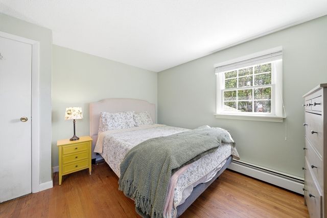 28 Elmwood St, North Andover, MA 01845