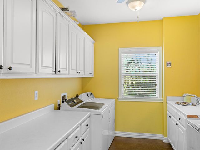 147 County Road 4230, Winnsboro, TX 75494