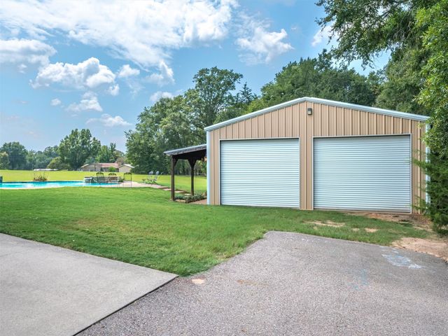 147 County Road 4230, Winnsboro, TX 75494