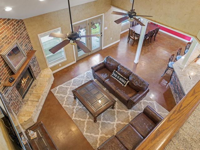 147 County Road 4230, Winnsboro, TX 75494