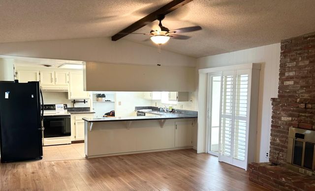 2624 Azalea Way, Yuba City, CA 95993