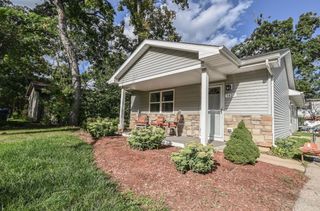 1425 N Mcaree Road, Waukegan, IL 60085