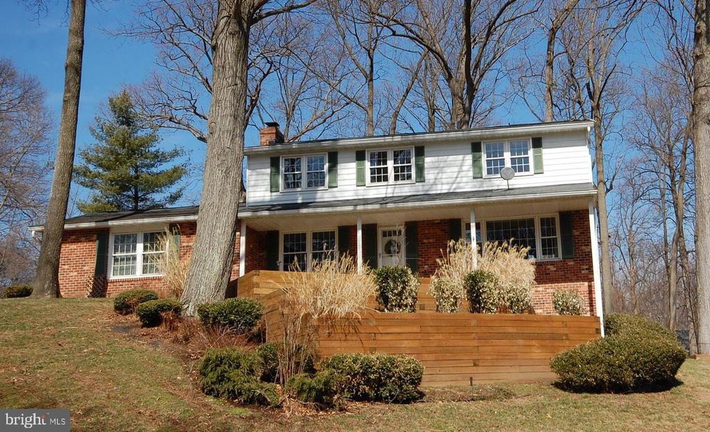 10336 BURNSIDE DR, Ellicott City, MD 21042