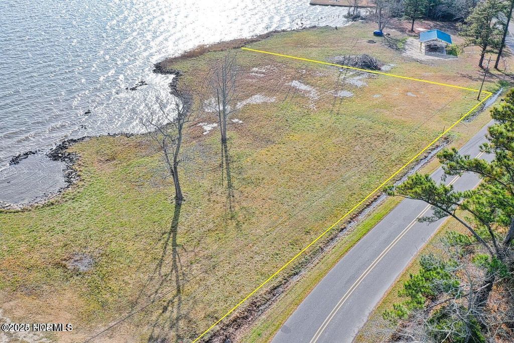 1000 Driftwood Drive, Elizabeth City, NC 27909