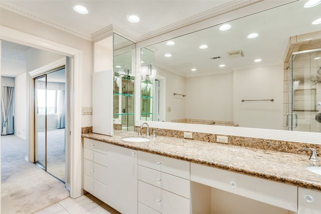 5200 Keller Springs Road 820, Dallas, TX 75248