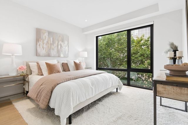 1 Nevins Hill Way 405, Boston, MA 02135