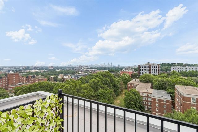 1 Nevins Hill Way 405, Boston, MA 02135