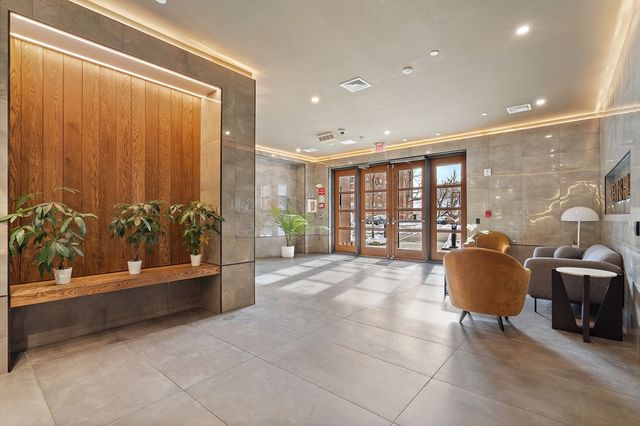 1 Nevins Hill Way 405, Boston, MA 02135