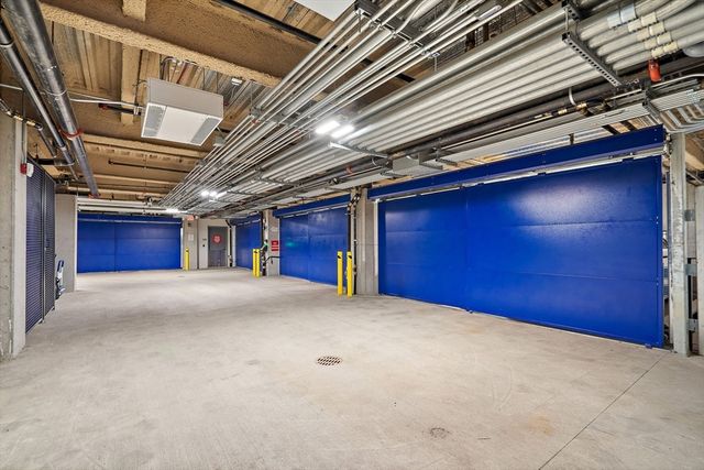 1 Nevins Hill Way 405, Boston, MA 02135