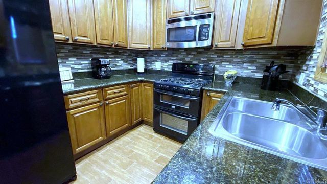 42988 Moonridge Road, Big Bear Lake, CA 92315