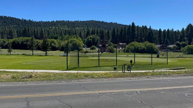 42988 Moonridge Road, Big Bear Lake, CA 92315