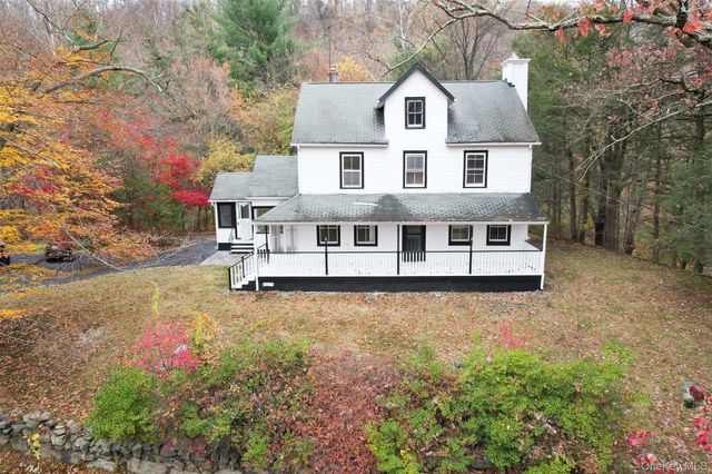 19 Johnsontown Road, Sloatsburg, NY 10974