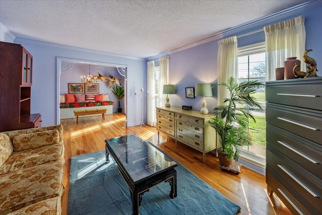 510 Hemingway Dr, Columbia, TN 38401