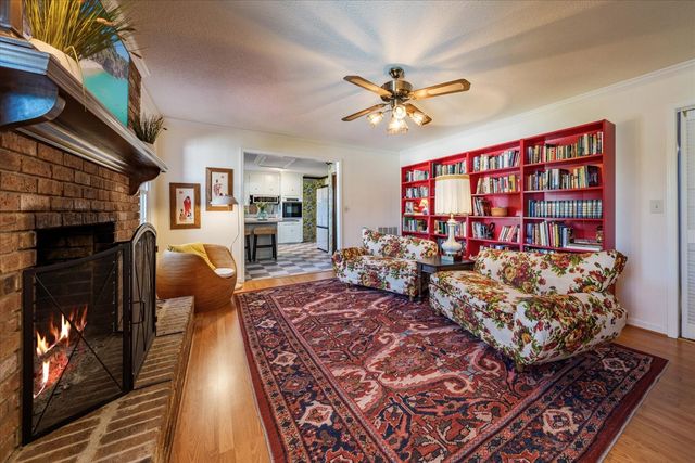 510 Hemingway Dr, Columbia, TN 38401