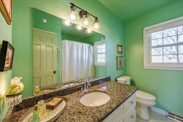 510 Hemingway Dr, Columbia, TN 38401