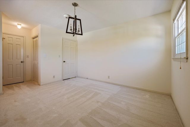 510 Hemingway Dr, Columbia, TN 38401