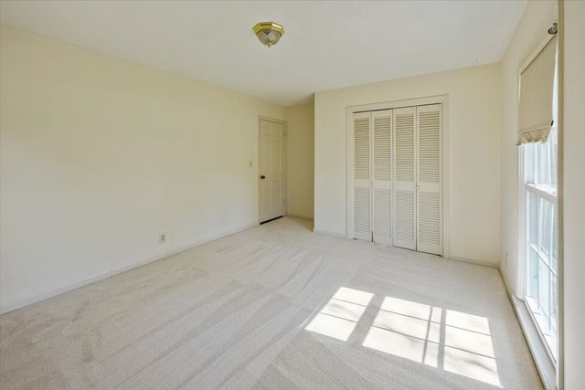 510 Hemingway Dr, Columbia, TN 38401