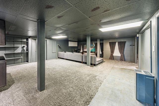 510 Hemingway Dr, Columbia, TN 38401