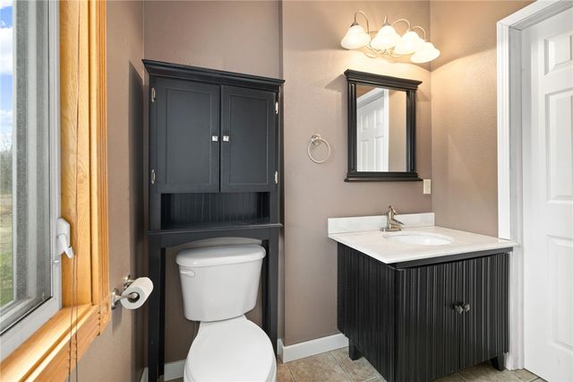 19178 Saunders Lane, Gravette, AR 72736