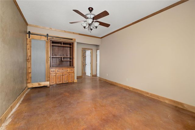 19178 Saunders Lane, Gravette, AR 72736