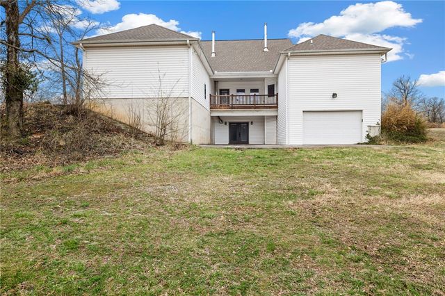 19178 Saunders Lane, Gravette, AR 72736