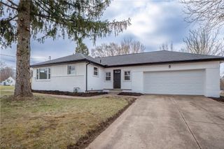 398 Snyder Avenue, Barberton, OH 44203