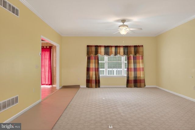 275 SILVER MAPLE CT, Mount Wolf, PA 17347