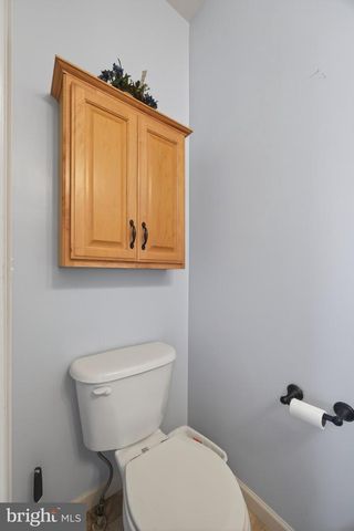 275 SILVER MAPLE CT, Mount Wolf, PA 17347