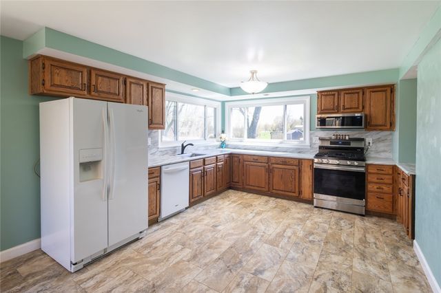 524 Robertson Road, Riga, NY 14428