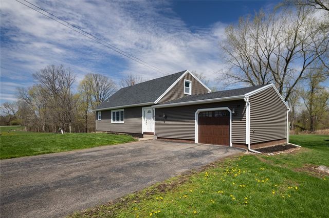 524 Robertson Road, Riga, NY 14428