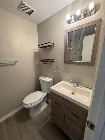 10214 SABLE RIDGE COURT, Tampa, FL 33615