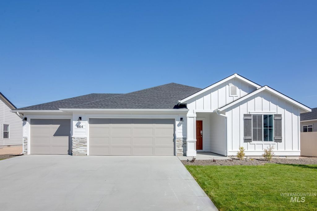 18446 N Sweet William Ave, Nampa, ID 83687