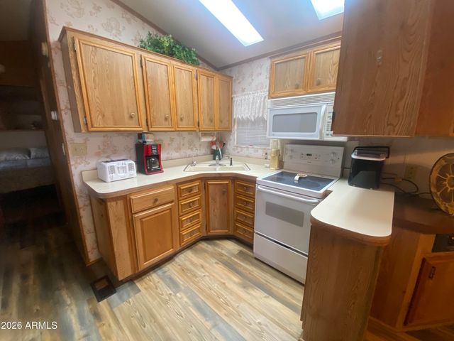 1495 W PAWNEE Avenue, Apache Junction, AZ 85119