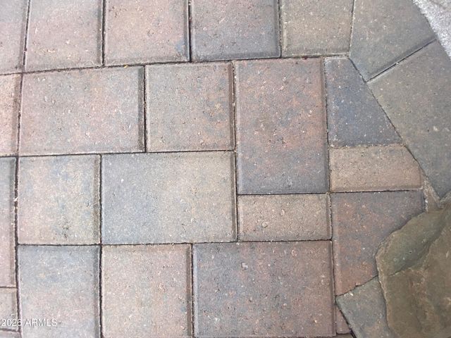 1495 W PAWNEE Avenue, Apache Junction, AZ 85119