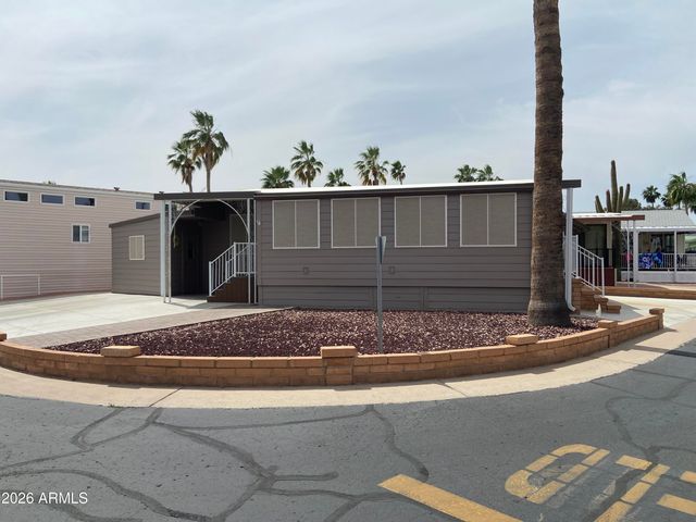 1495 W PAWNEE Avenue, Apache Junction, AZ 85119