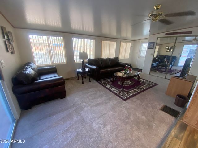 1495 W PAWNEE Avenue, Apache Junction, AZ 85119