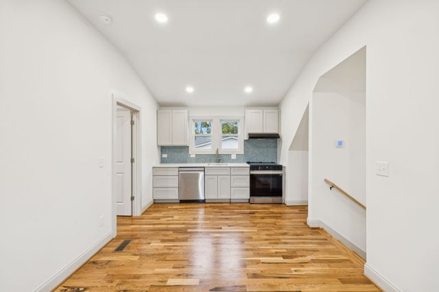 306 Vaughn St, Nashville, TN 37207