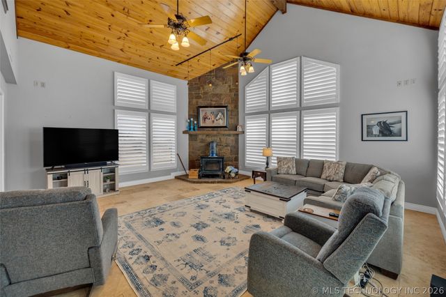 7033 S 4130 Road, Talala, OK 74080
