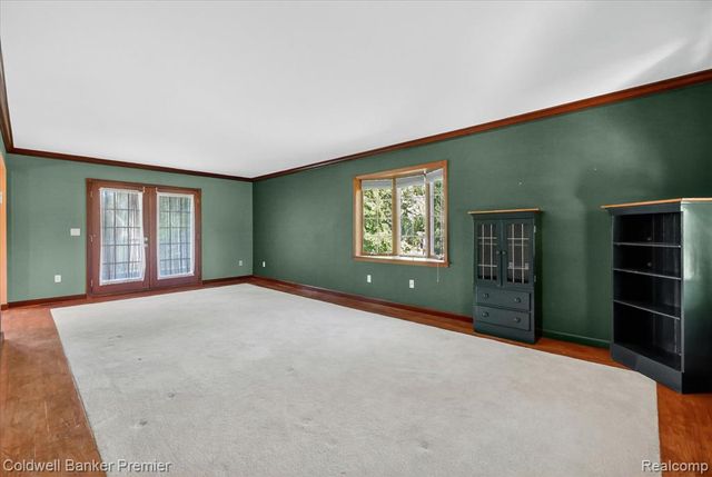 10301 Horseshoe Circle, Clarkston, MI 48348