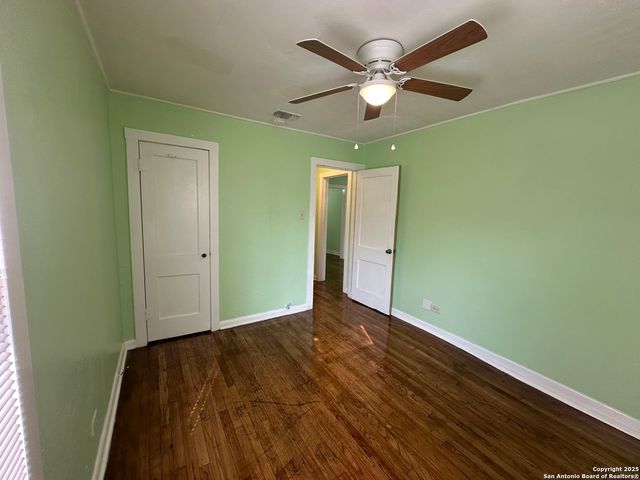 331 Ira, San Antonio, TX 78209