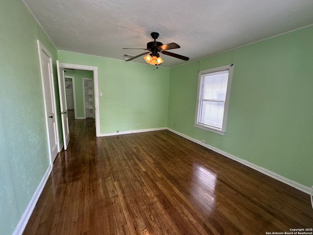 331 Ira, San Antonio, TX 78209