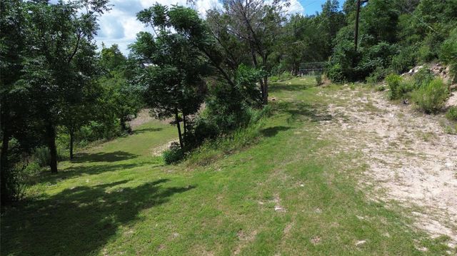 3109, 3111, 3113 Geronimo TRL, Austin, TX 78734