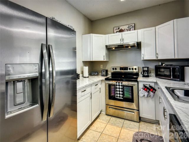 6420 Mallard View Lane, Charlotte, NC 28269