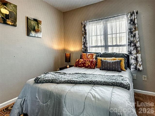 6420 Mallard View Lane, Charlotte, NC 28269