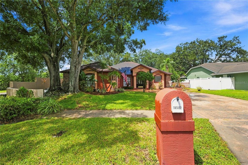 Image 2 of property listing at 16502 CAYMAN DRIVE, Tampa, FL 33624