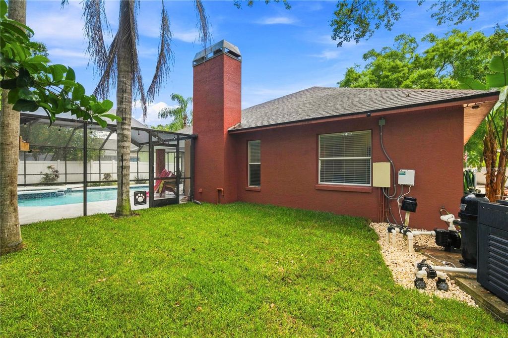Image 33 of property listing at 16502 CAYMAN DRIVE, Tampa, FL 33624