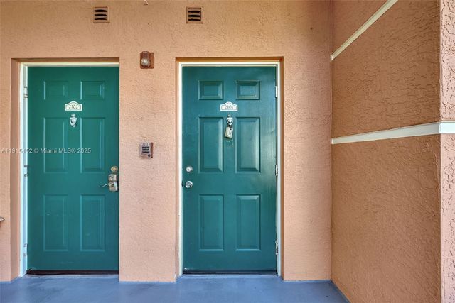 2101 E Myrtlewood Cir E 2101, Palm Beach Gardens, FL 33418