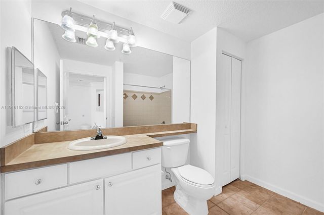 2101 E Myrtlewood Cir E 2101, Palm Beach Gardens, FL 33418