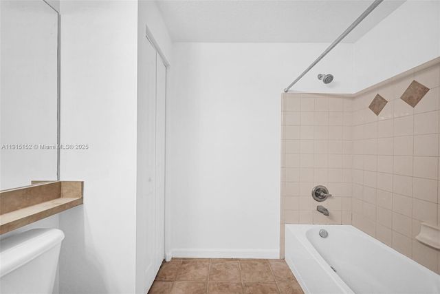 2101 E Myrtlewood Cir E 2101, Palm Beach Gardens, FL 33418