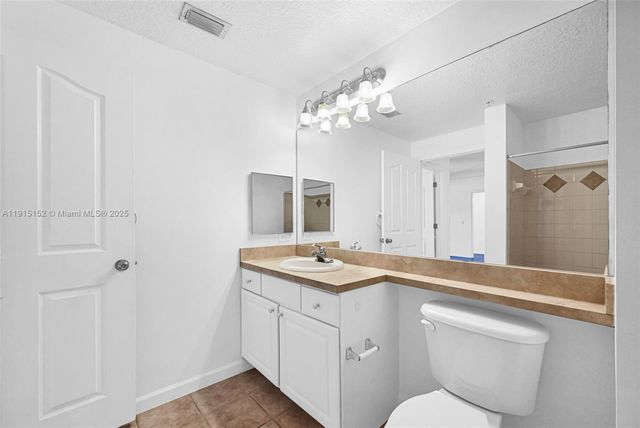 2101 E Myrtlewood Cir E 2101, Palm Beach Gardens, FL 33418